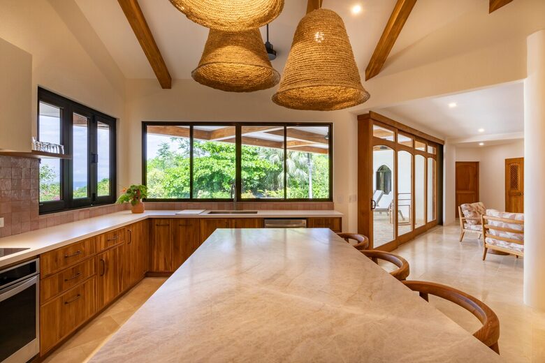 Pura Vida Hilltop Sanctuary - Garza, Costa Rica