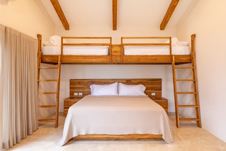 Pura Vida Hilltop Sanctuary - Garza, Costa Rica