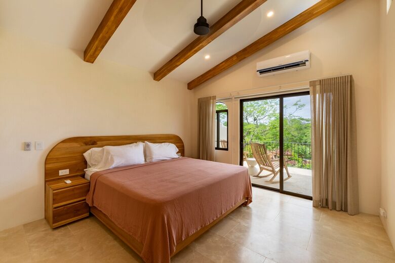 Pura Vida Hilltop Sanctuary - Garza, Costa Rica