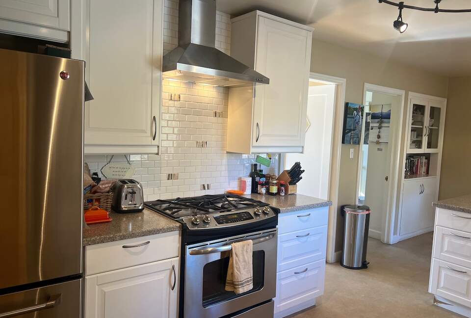 Nevada City Mid-Century Retreat - Nevada City, California