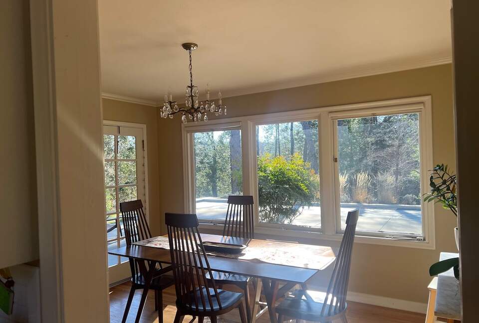 Nevada City Mid-Century Retreat - Nevada City, California