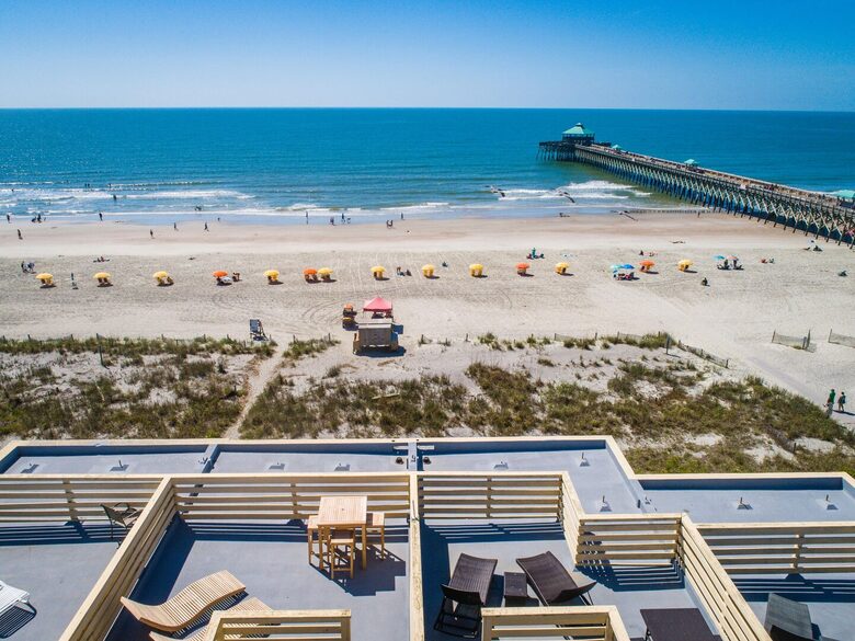 Folly Beach Oceanfront Paradise - Close to Charleston - Folly Beach, South Carolina