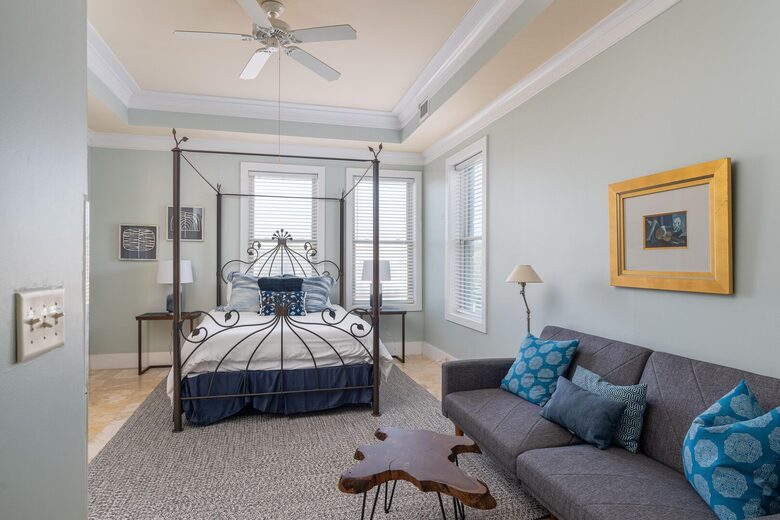 Folly Beach Oceanfront Paradise - Close to Charleston - Folly Beach, South Carolina