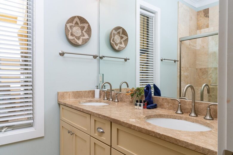 Folly Beach Oceanfront Paradise - Close to Charleston - Folly Beach, South Carolina