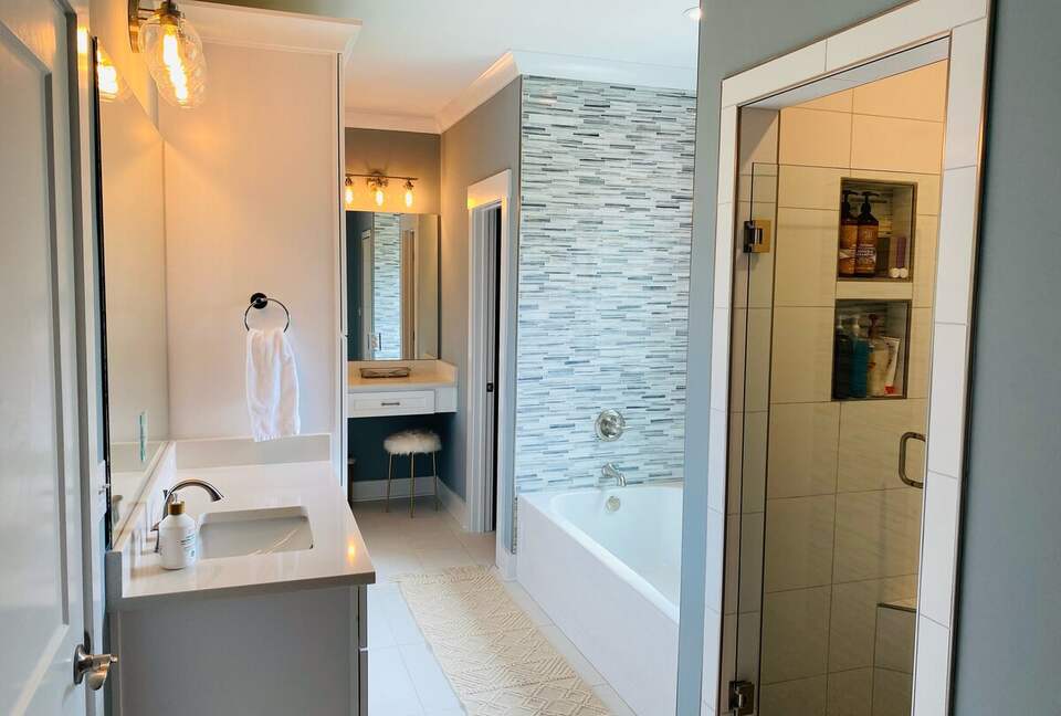 Stylish Twin Creeks Home Steps from the Marina and Clubhouse - Winchester, Tennessee