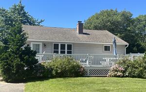 Cape Cod Cottage | Private Popponesset Beach Access - Mashpee, Massachusetts