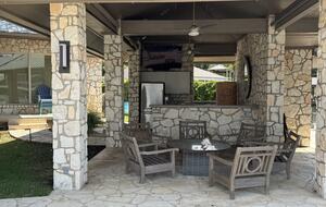 Waterfront Luxury on Lake LBJ | Dock, Outdoor Kitchen & Sunset Views - Horseshoe Bay, Texas