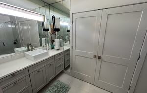 Waterfront Luxury on Lake LBJ | Dock, Outdoor Kitchen & Sunset Views - Horseshoe Bay, Texas