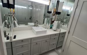 Waterfront Luxury on Lake LBJ | Dock, Outdoor Kitchen & Sunset Views - Horseshoe Bay, Texas