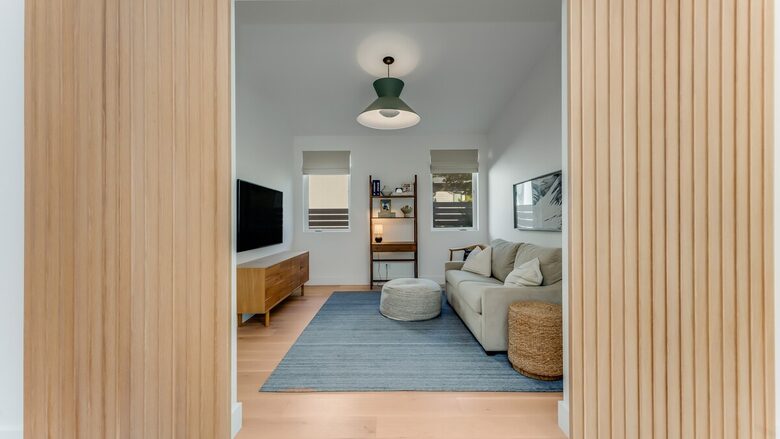 Bright Coastal Getaway Near the Ocean - Manzanita, Oregon