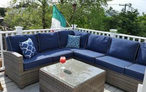 Coastal Haven Steps from the Beach with Viking Kitchen and Deck - Kismet, New York