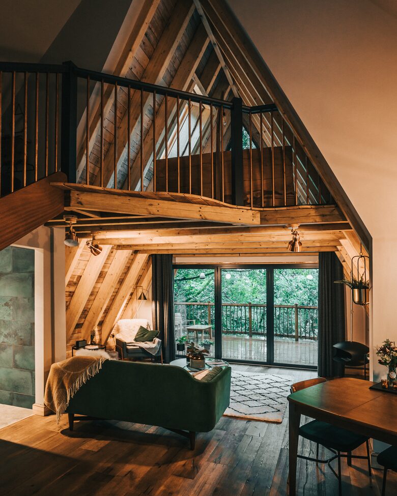 Mezzanine Bedroom with Full Staircase