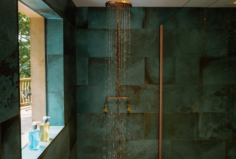 Rainfall Shower for 2!