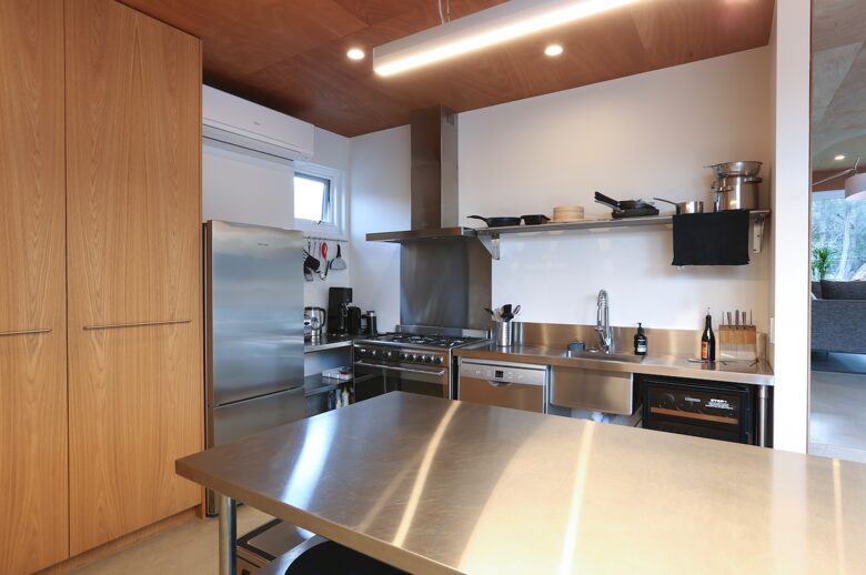 Back Beach Modern Escape - Rye, Australia