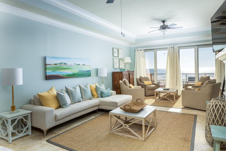 Folly Beach Oceanfront Paradise - Close to Charleston - Folly Beach, South Carolina