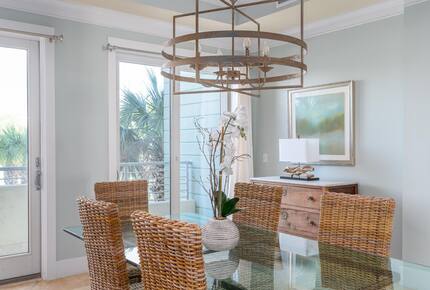 Folly Beach Oceanfront Paradise - Close to Charleston - Folly Beach, South Carolina