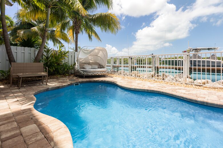 Coastal Keys Getaway with Balconies & Gulffront Living - Marathon, Florida