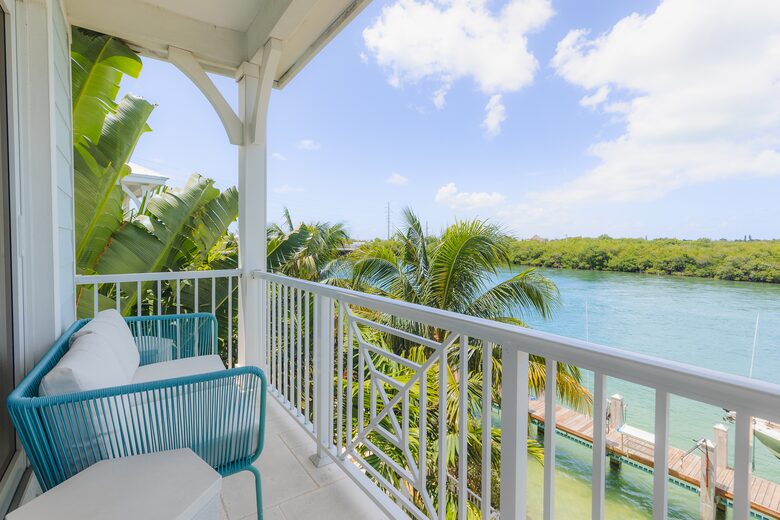 Primary bedroom balcony