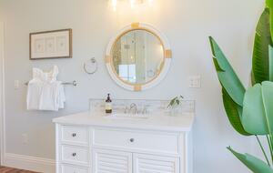 Coastal Keys Getaway with Balconies & Gulffront Living - Marathon, Florida