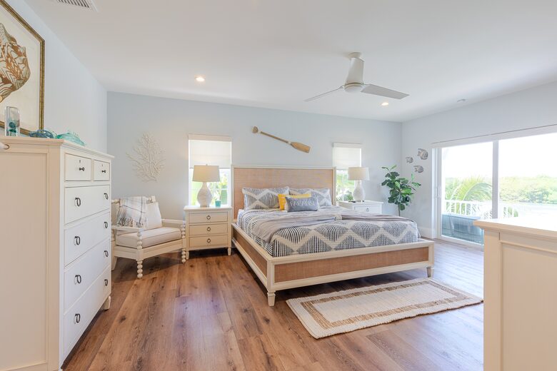 Coastal Keys Getaway with Balconies & Gulffront Living - Marathon, Florida