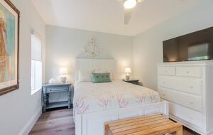 Guest bedroom queen bed