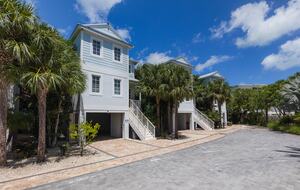 Coastal Keys Getaway with Balconies & Gulffront Living - Marathon, Florida