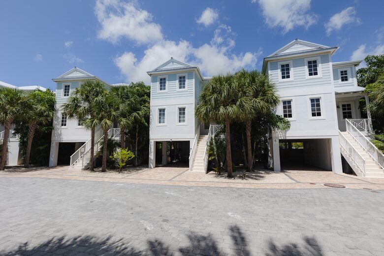 Coastal Keys Getaway with Balconies & Gulffront Living - Marathon, Florida