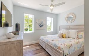 Guest bedroom king bed