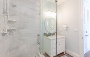 Coastal Keys Getaway with Balconies & Gulffront Living - Marathon, Florida