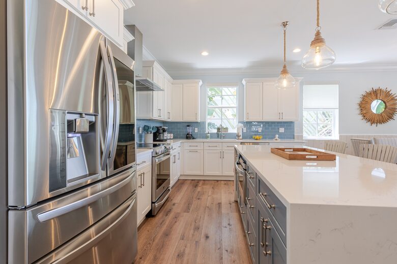 Coastal Keys Getaway with Balconies & Gulffront Living - Marathon, Florida