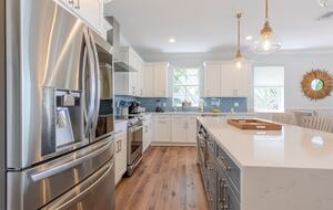 Coastal Keys Getaway with Balconies & Gulffront Living - Marathon, Florida