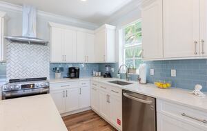 Coastal Keys Getaway with Balconies & Gulffront Living - Marathon, Florida