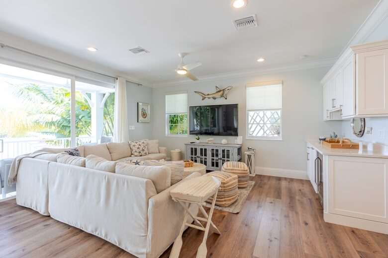 Coastal Keys Getaway with Balconies & Gulffront Living - Marathon, Florida