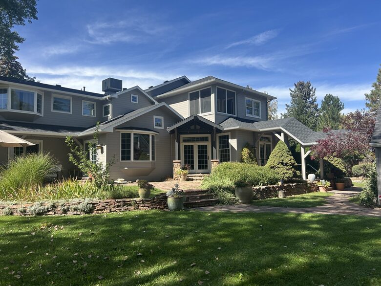 Private and Wooded Two Acre Boulder Retreat - Boulder, Colorado