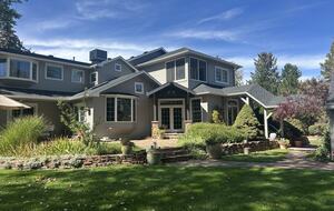 Private and Wooded Two Acre Boulder Retreat - Boulder, Colorado