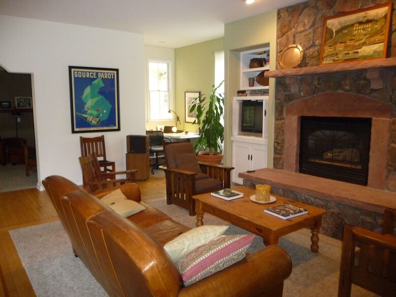 Private and Wooded Two Acre Boulder Retreat - Boulder, Colorado