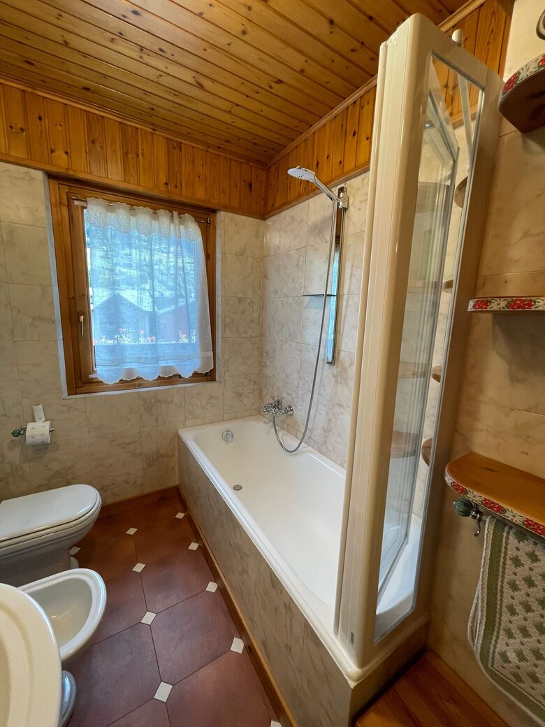 Warm and Inviting Alpine Escape - Bormio, Italy