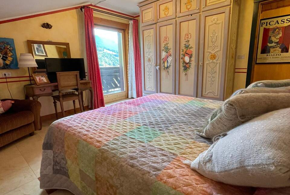 Warm and Inviting Alpine Escape - Bormio, Italy