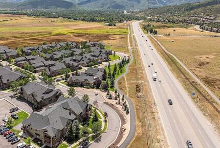 Park City Gateway | Modern Home near Ski Slopes and Trails - Park City, Utah