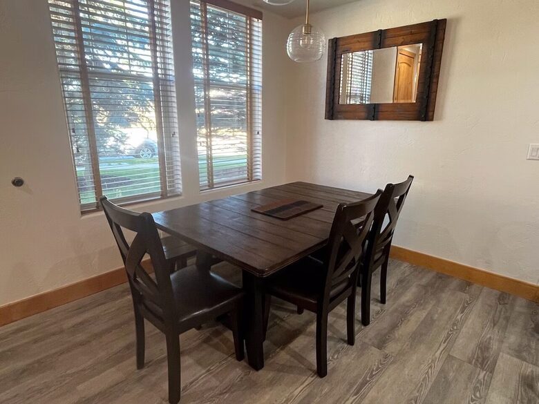 Park City Gateway | Modern Home near Ski Slopes and Trails - Park City, Utah