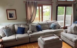 Coastal Haven Steps from the Beach with Viking Kitchen and Deck - Kismet, New York