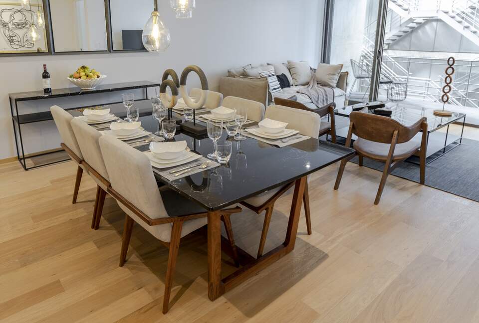 Stylish Urban Retreat Steps from Parque México - Mexico City, Mexico