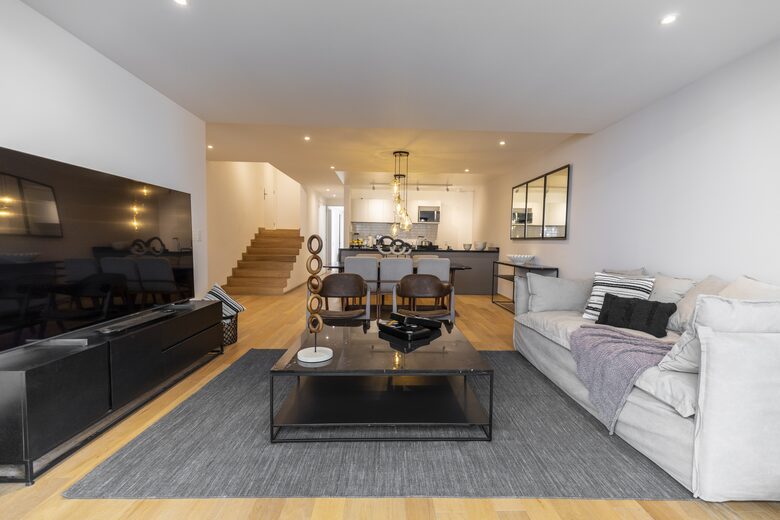 Stylish Urban Retreat Steps from Parque México - Mexico City, Mexico