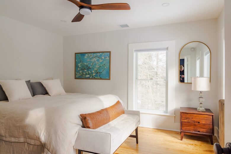 Modern Country Escape on a 117-Acre Farm - Livingston Manor, New York