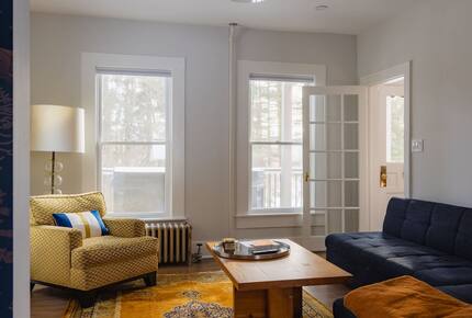 Modern Country Escape on a 117-Acre Farm - Livingston Manor, New York