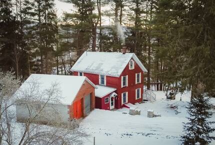Modern Country Escape on a 117-Acre Farm - Livingston Manor, New York