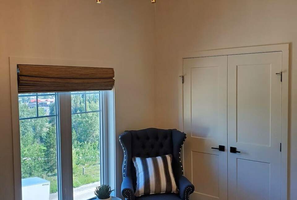 Master bedroom walkin closet doors.