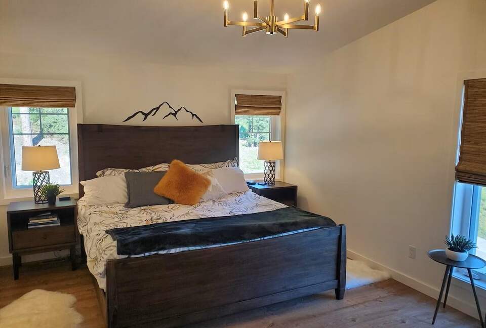 Upstairs master bed.