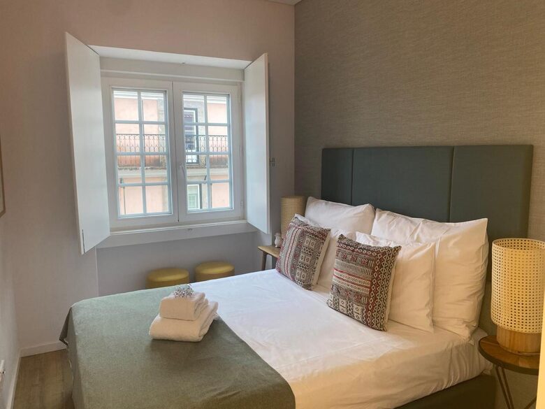 Inviting Urban Escape in the Heart of Chiado - Lisbon, Portugal