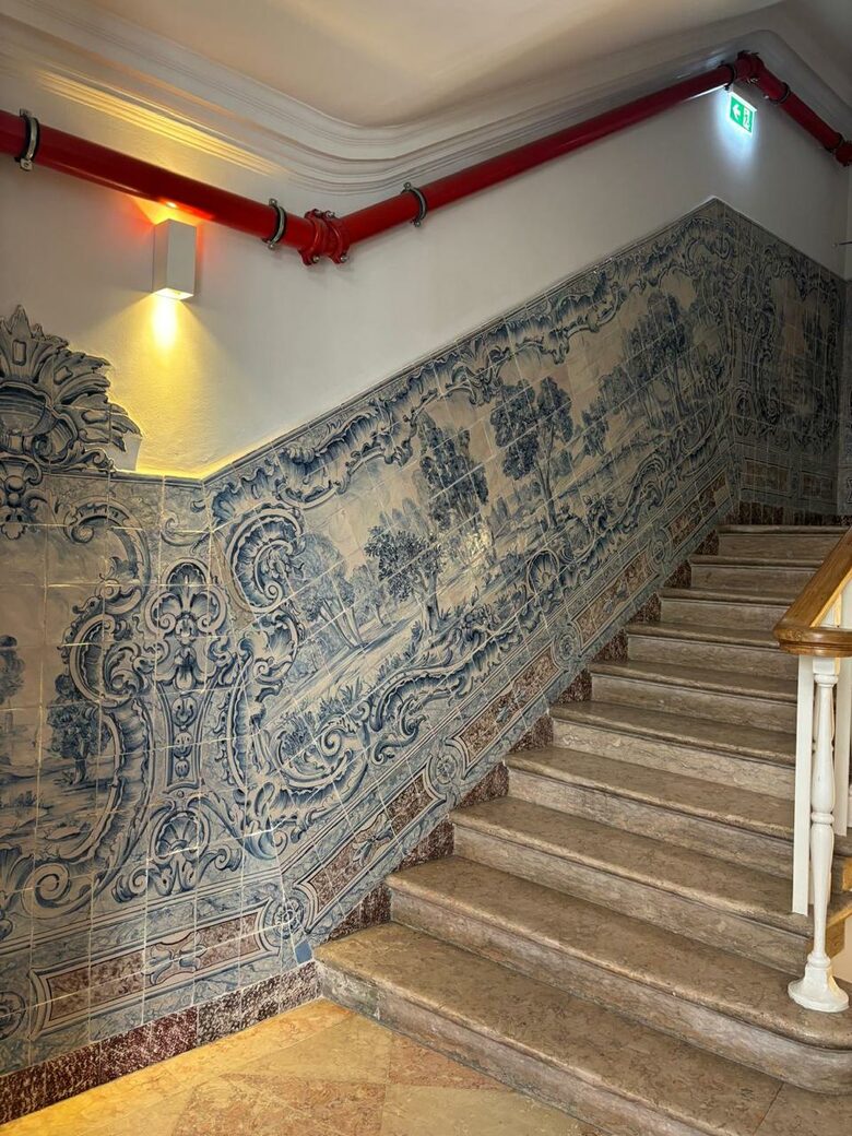 Inviting Urban Escape in the Heart of Chiado - Lisbon, Portugal